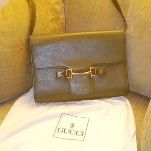 Gucci Vestiaire collection leather shoulder bag with storage bag. Extraordinary.